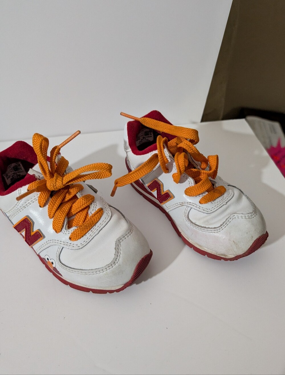 New Balance toddler Shoes Size 7.5, Featuring Sesame street's Elmo